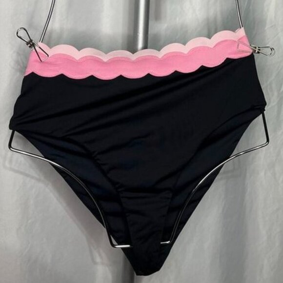 Beach Riot Harriet Scalloped Bikini Set | Sweet Berry Wave | M | NWOT ships fast - Picture 4 of 7
